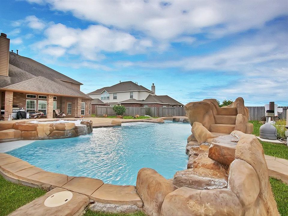 1st image of 20310 Sedona Oaks Dr