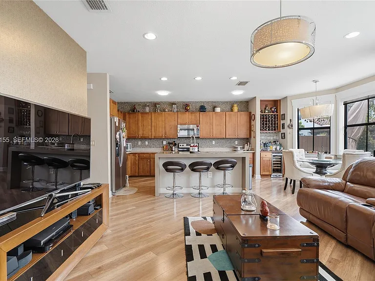 1016 NW 99th Psge — Photo 39