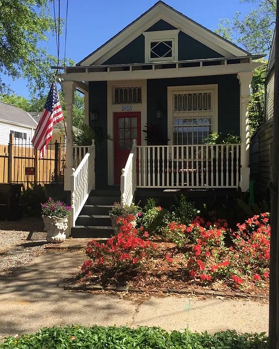 1st image of 3815 Banks St