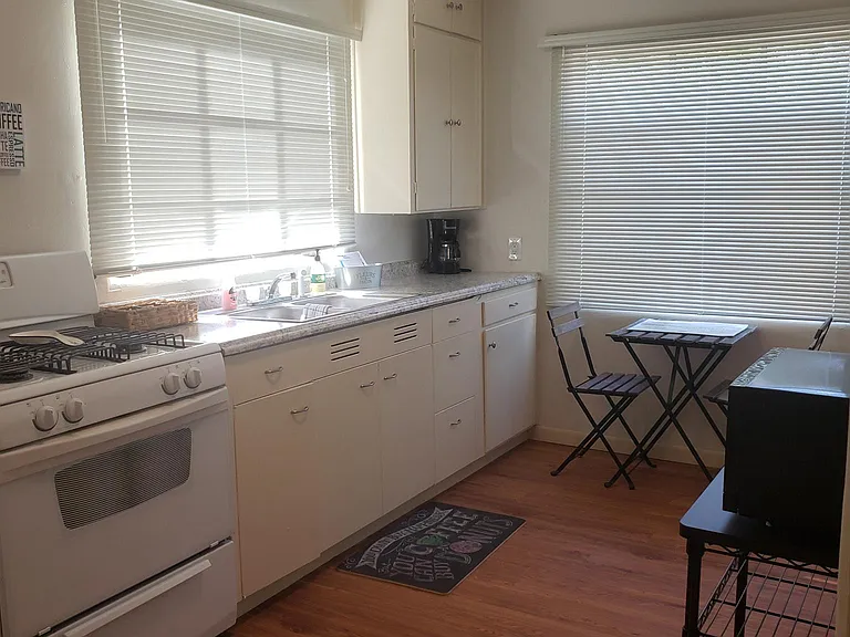 2110 New York Ave SW #A — Photo 10