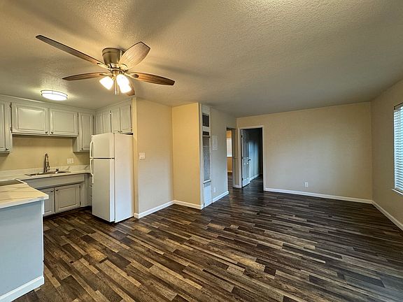 3rd image of 2423 T St APT 3