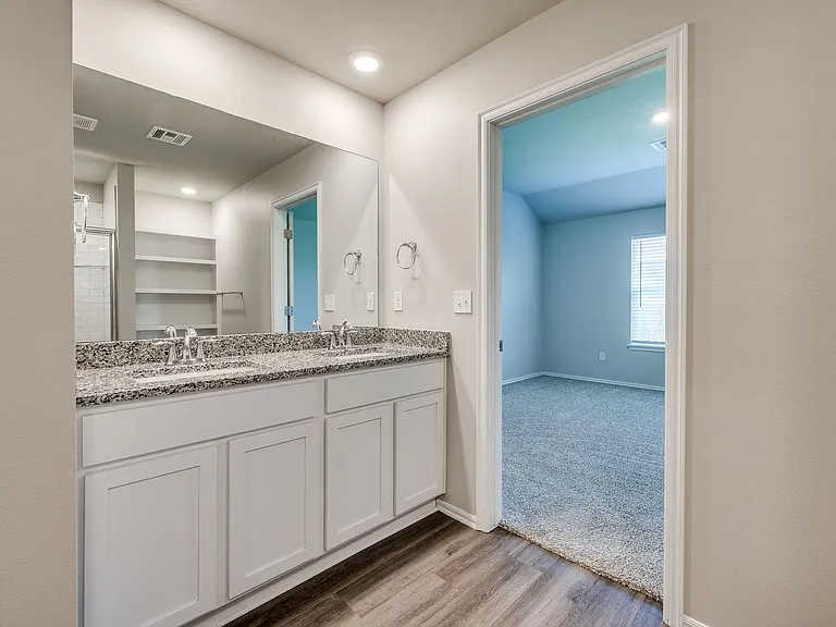 3102 Debbie Ln — Photo 48