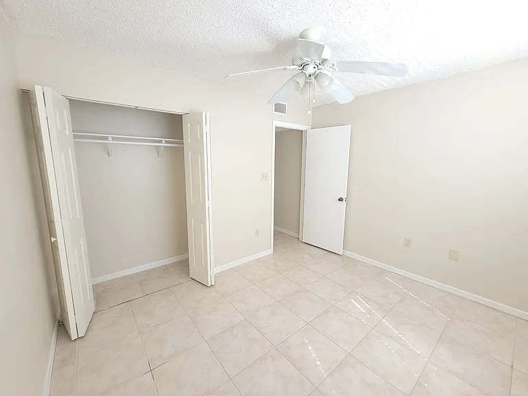 2424 W Tampa Bay Blvd #M201 — Photo 15