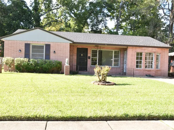 3623 Milton St, Shreveport, LA 71109