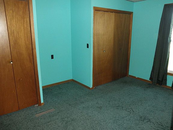 Master BR with private bath