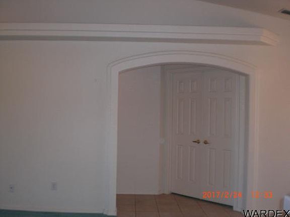 5th image of 790 Mohican Dr