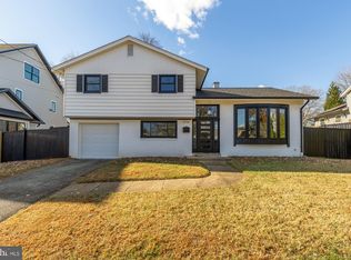 8730 Ewing Dr, Bethesda, MD 20817