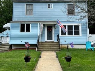 96 Lakeview Ave, West Haven, CT 06516