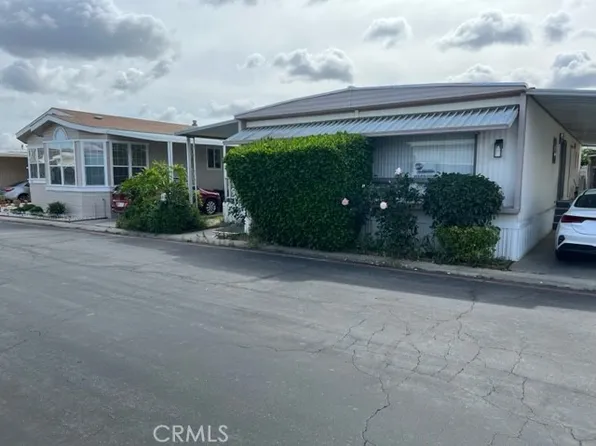 8811 Canoga Ave Space 321, Canoga Park, CA 91304