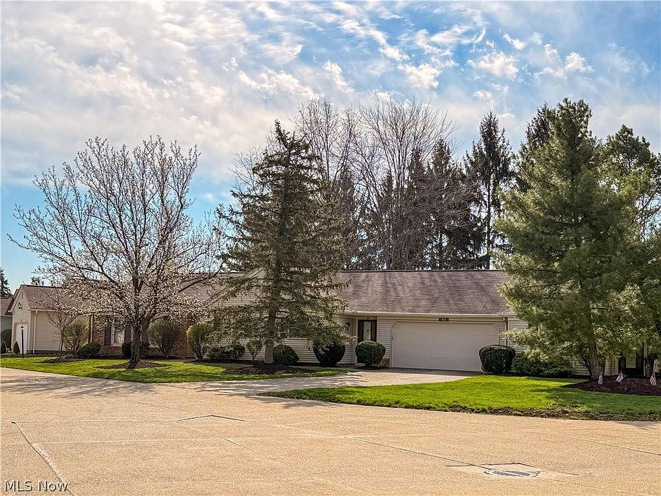 1st image of 92 Sturbridge Dr