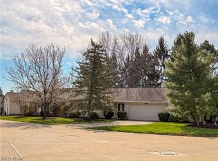 92 Sturbridge Dr, Medina, OH