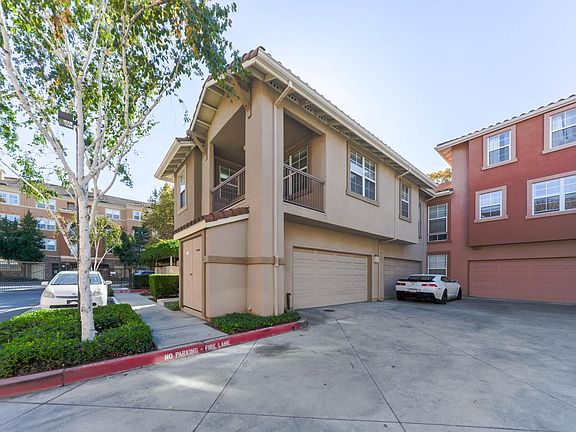 2nd image of 1397 Auzerais Ave #16
