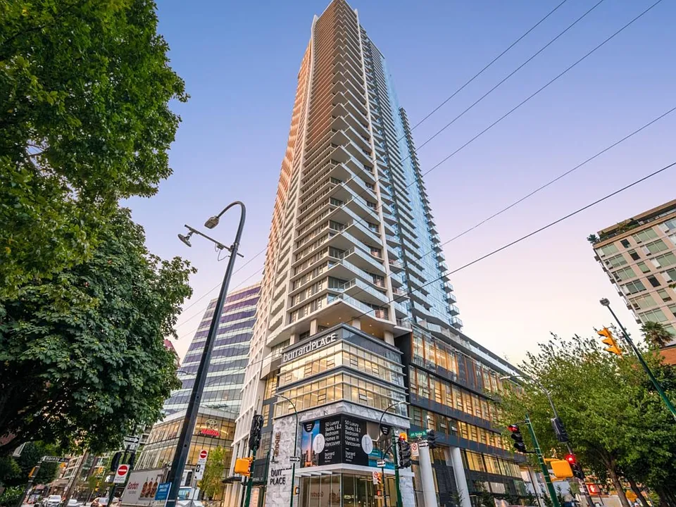 1289 Hornby St #3606