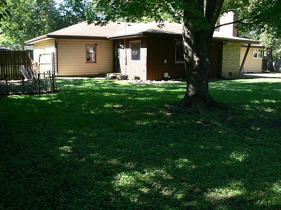 4th image of 1315 Coolidge Pl
