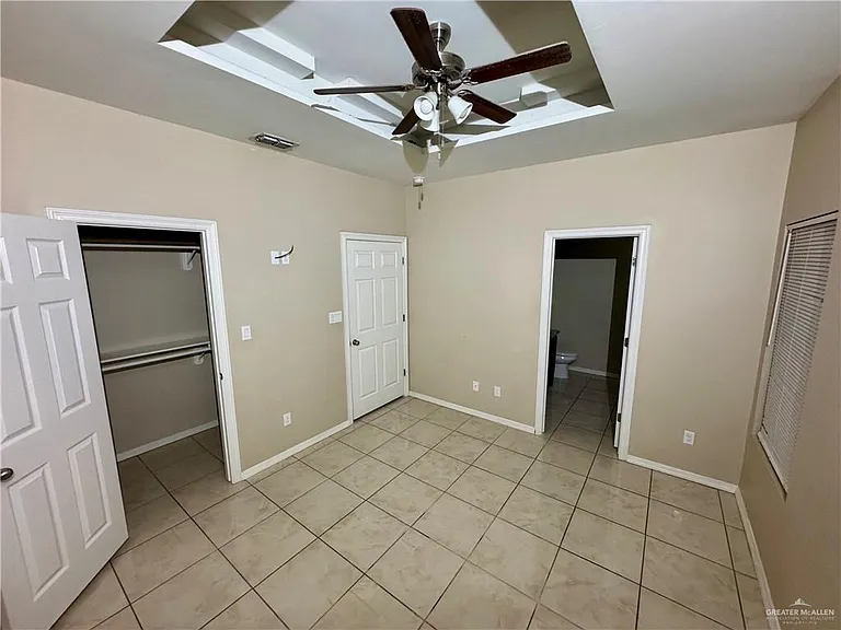 2606 Primrose Ave #3 — Photo 8
