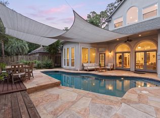 7027 Centre Oaks Dr, Houston, TX 77069