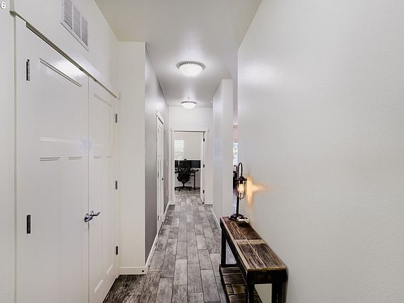4th image of 13895 SW Meridian St #312