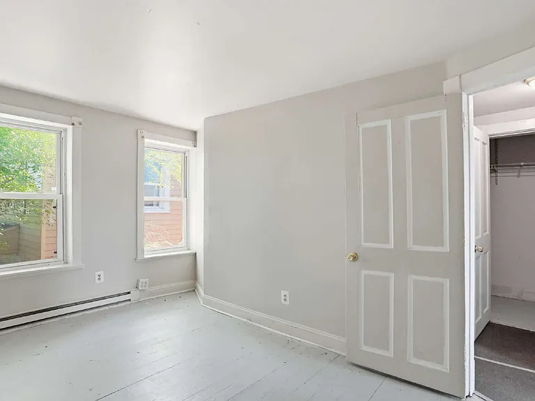 13 N Maryland Ave — Photo 16