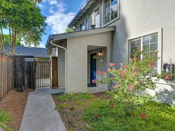 2029 5th St, Davis, CA 95618