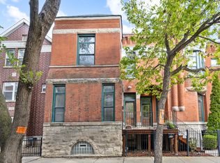 804 E 41st St, Chicago, IL 60653