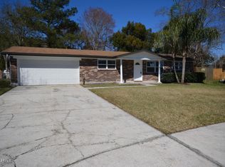 1050 Sawyerwood Dr, Jacksonville, FL 32221