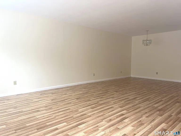 37 Greenwich Ave #2-6 — Photo 25