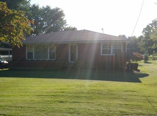 6118 Overhill Dr, Louisville, KY 40229