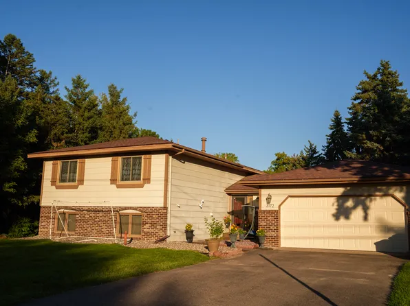 3172 Centerville Rd, Vadnais Heights, MN 55127