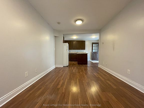 3rd image of 112 Orange St #B