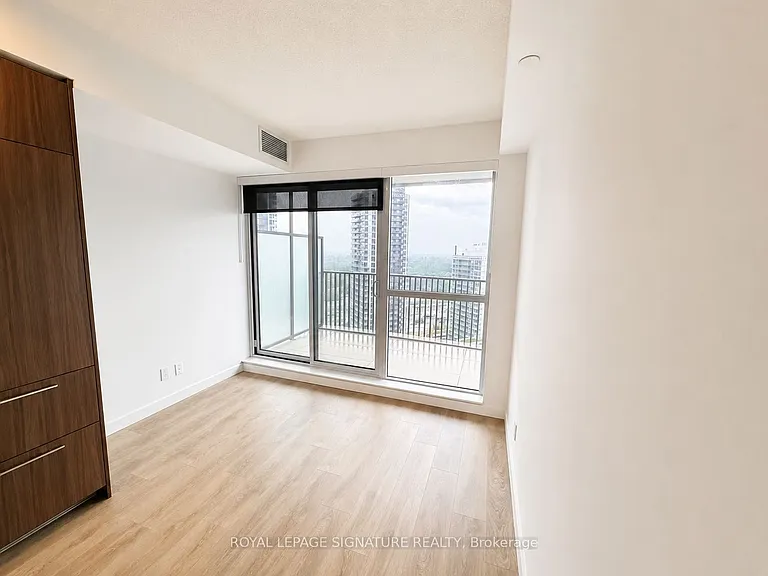 18 Esther Shiner Blvd #2302 — Photo 5