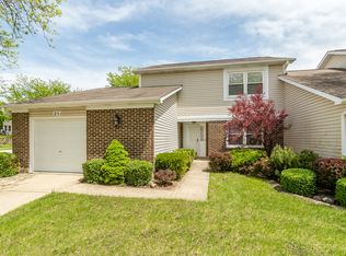 251 Sutton Ct, Bloomingdale, IL 60108