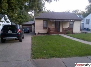 3621 S St, Omaha, NE 68107