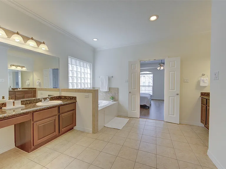 14467 Basalt Ln — Photo 19