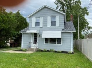 1909 Mercer Ave, Farrell, PA 16121