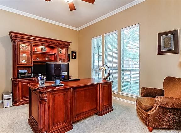 2nd image of 11916 Alexandria Dr