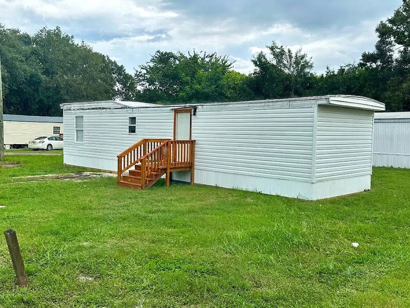 Central Lakeland Rental — Photo 1