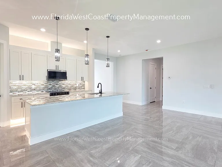 9225 Raes Creek Pl — Photo 23
