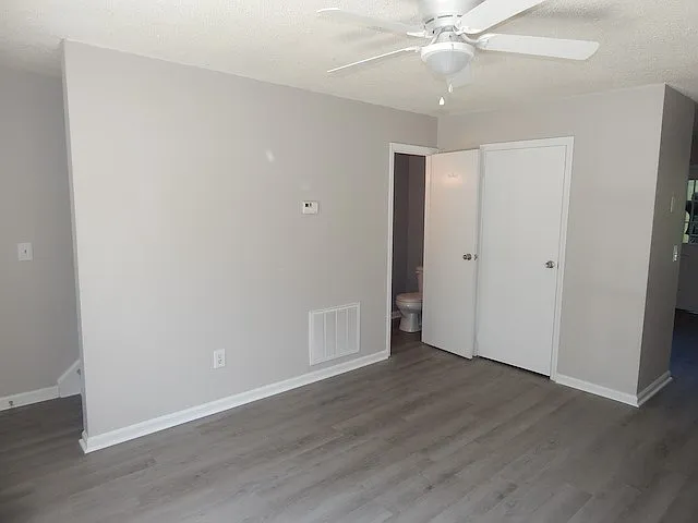 515 N Walnut St #B — Photo 4