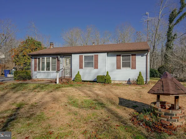 61 Bentwood Dr, Malaga, NJ 08328