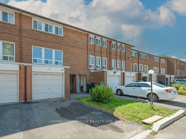 6466 Finch Ave W #125, Toronto, ON M9V 1T4