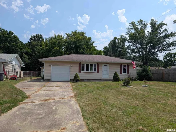 216 Racill Ct, East Peoria, IL 61611