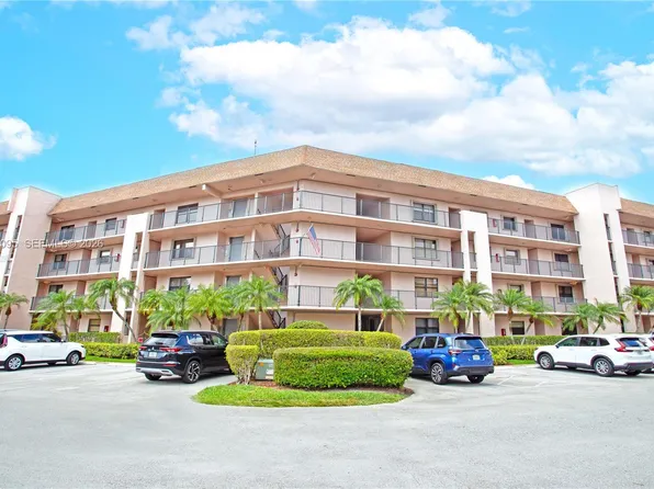 10207 Sunrise Lakes Blvd APT 204, Sunrise, FL 33322