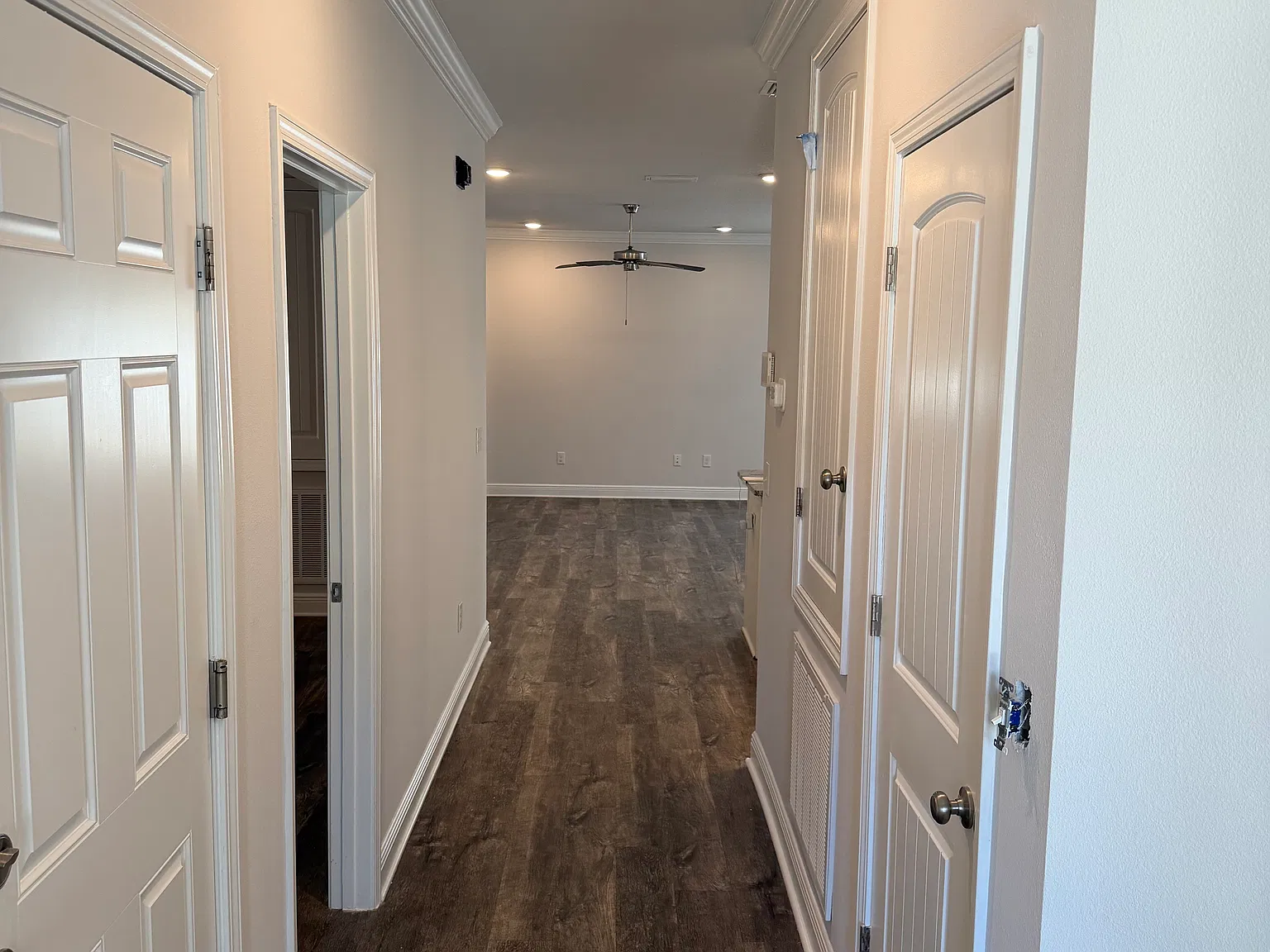 3 bed, 1700 sqft, $3,500 — Photo 2