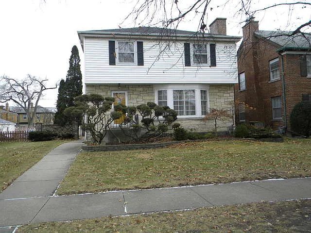 1737 N 77th Ave photo 1