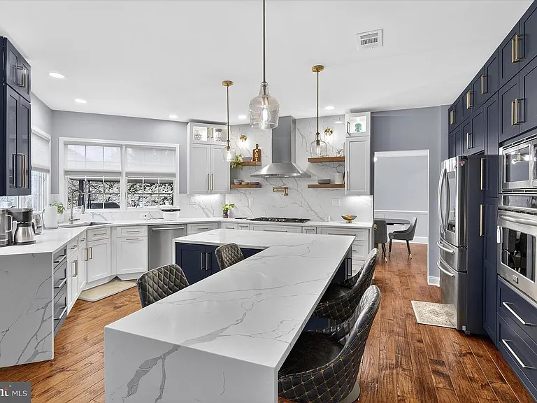 22557 Middleburg Chapel Ct — Photo 4