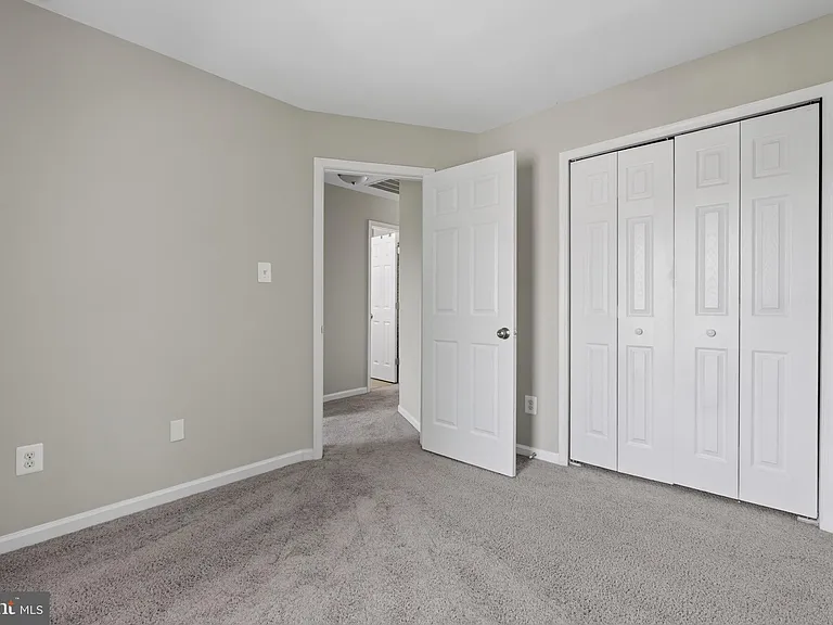 722 Hetzel Ter SE — Photo 19