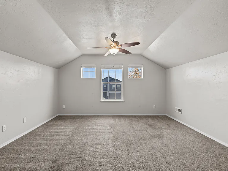 3145 S Mystic Seaport Ave — Photo 37