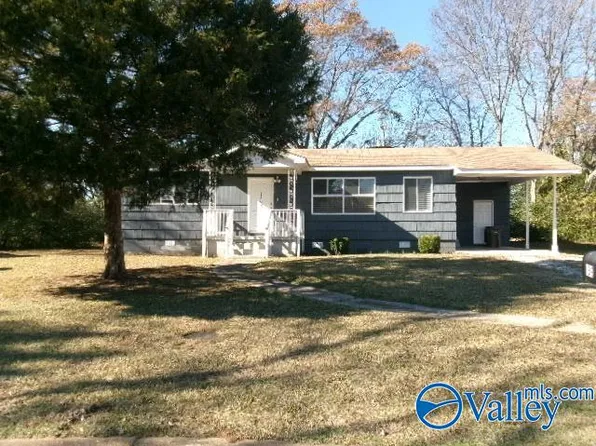 1609 10th Avenue Ct SE, Decatur, AL 35601