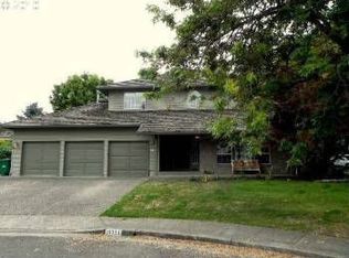 10325 SW Spaniel Pl, Beaverton, OR 97008