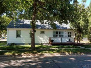 520 W McClellan St, Sioux Falls, SD 57104